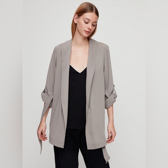 Aritzia Babaton Kahlo Robe Mid - Picture 1 of 8